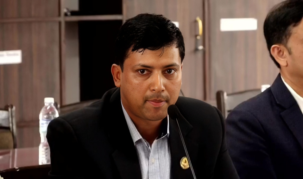 प्रस्तावित न्यायाधीश पोखरेललाई बर्तौलाको ठाडो सुझाव- ‘न्यायाधीश नबन्नुस्, प्रक्रियाबाटै बाहिरिनुस्’