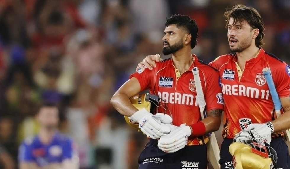 पाँच पटकको च्याम्पियन मुम्बई आउट, उपाधिका लागि पञ्जाब र आरसीबीको भेट पक्का