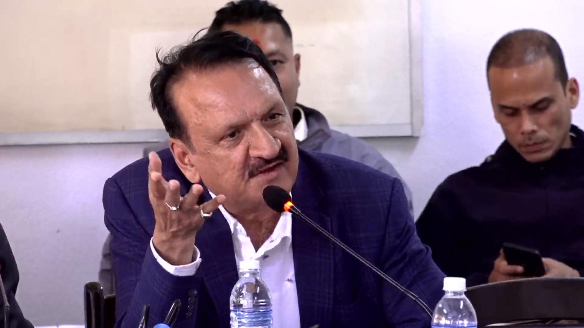 घरजग्गामा अनावश्यक रुपमा धेरै लगानी भइसकेकाले अब प्रोत्साहन गर्नुहुन्न : प्रकाशशरण महत