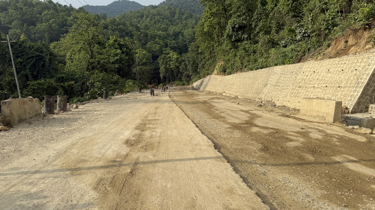 नारायणगढ–बुटवल सडक : तेस्रो पटकको म्याद सकिन लाग्दा प्रगति ६९ प्रतिशत मात्र