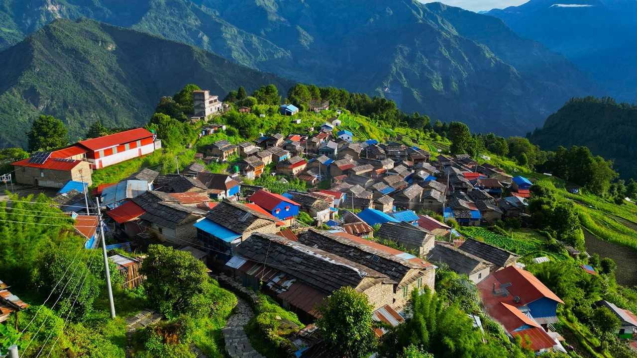 पर्यटकका पर्खाइमा म्याग्दीको टिकोट