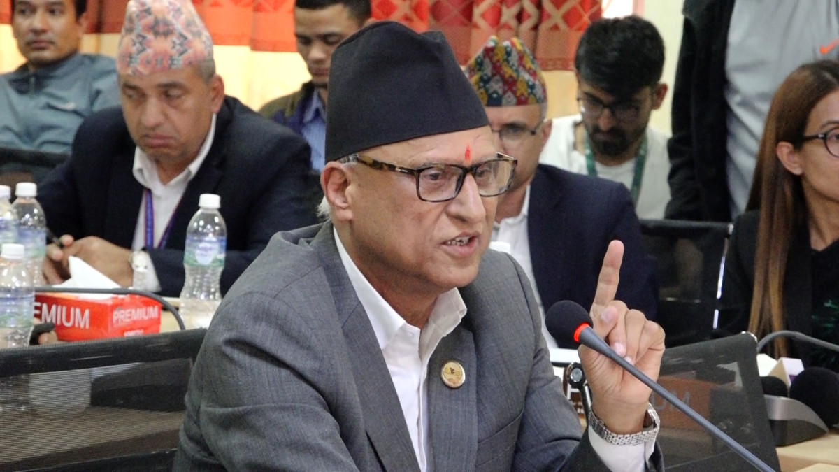 सरकारलाई सांसद बडूको प्रश्नः संसद भवन पुस १६ सम्म सकिनेमा मन्त्रालय विश्वस्त हो ?