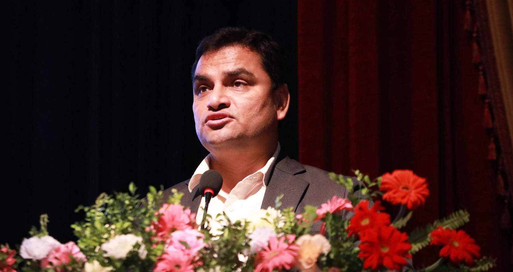 स्वास्थ्य बिमामा ठूलो राहत : आठ जटिल रोगका बिरामीलाई अब दुई लाखसम्मको उपचार