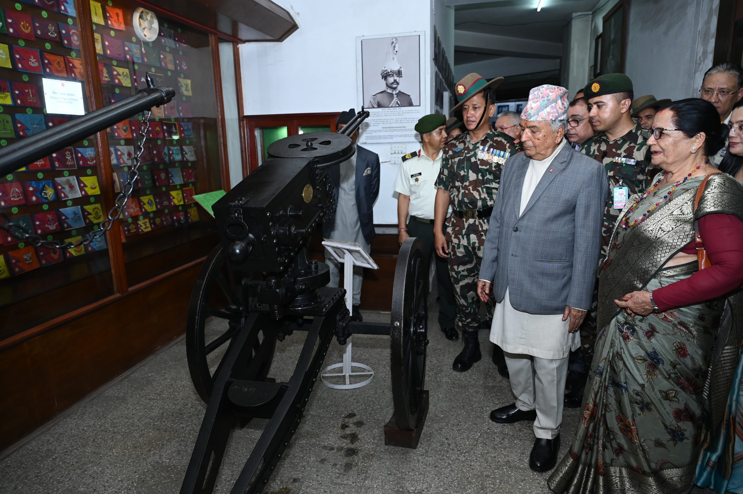 राष्ट्रपति पौडेलद्वारा राष्ट्रिय तथा सैनिक सङ्ग्रहालयको अवलोकन