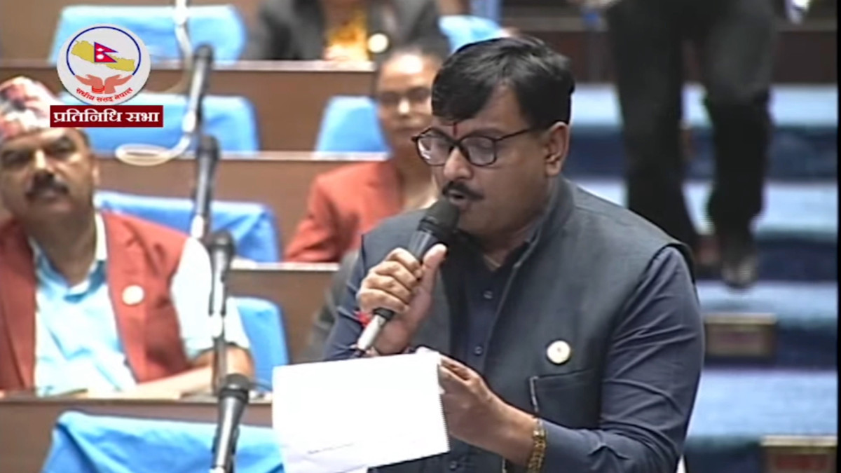 आलम सफाई प्रकरणमा न्यायसम्पादनमा हस्तक्षेप गरेको भन्दै कानूनमन्त्रीको राजीनामा माग