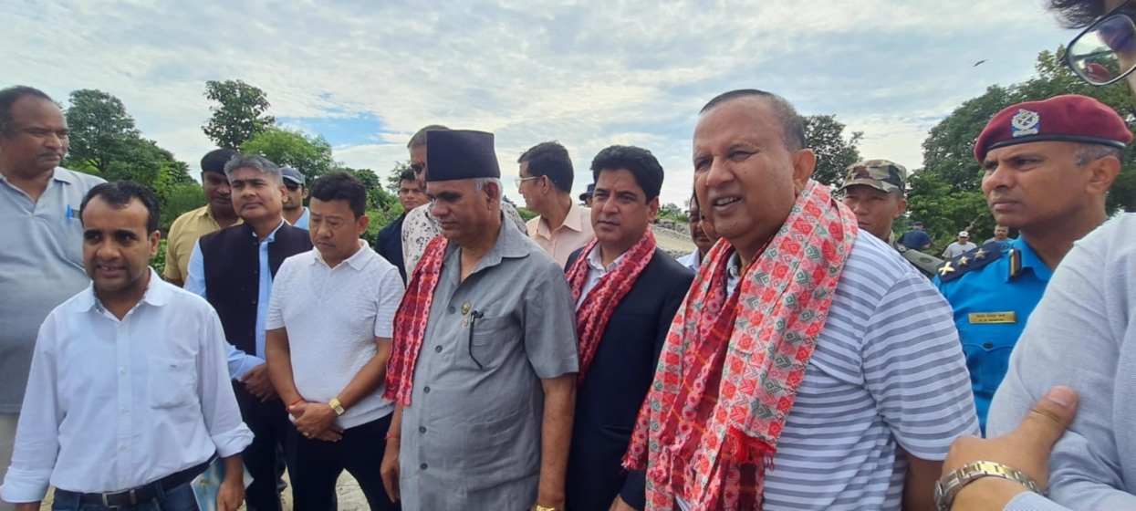 दोधारा चाँदनी सुक्खा बन्दरगाह निर्माण स्थलको निरीक्षण
