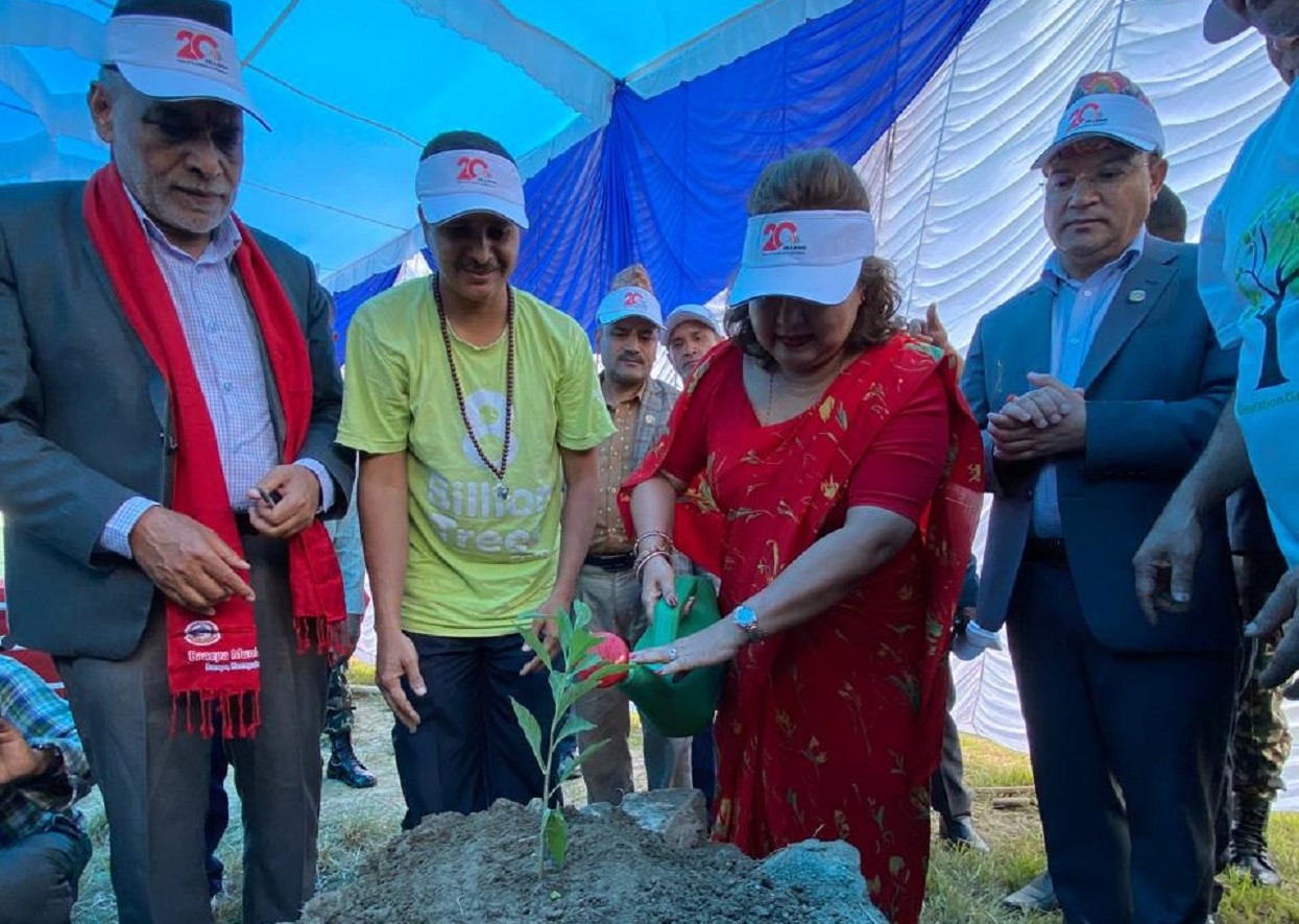 सुरक्षित भविष्यका लागि जलवायु संरक्षणमा जुटौँ : परराष्ट्रमन्त्री राणा