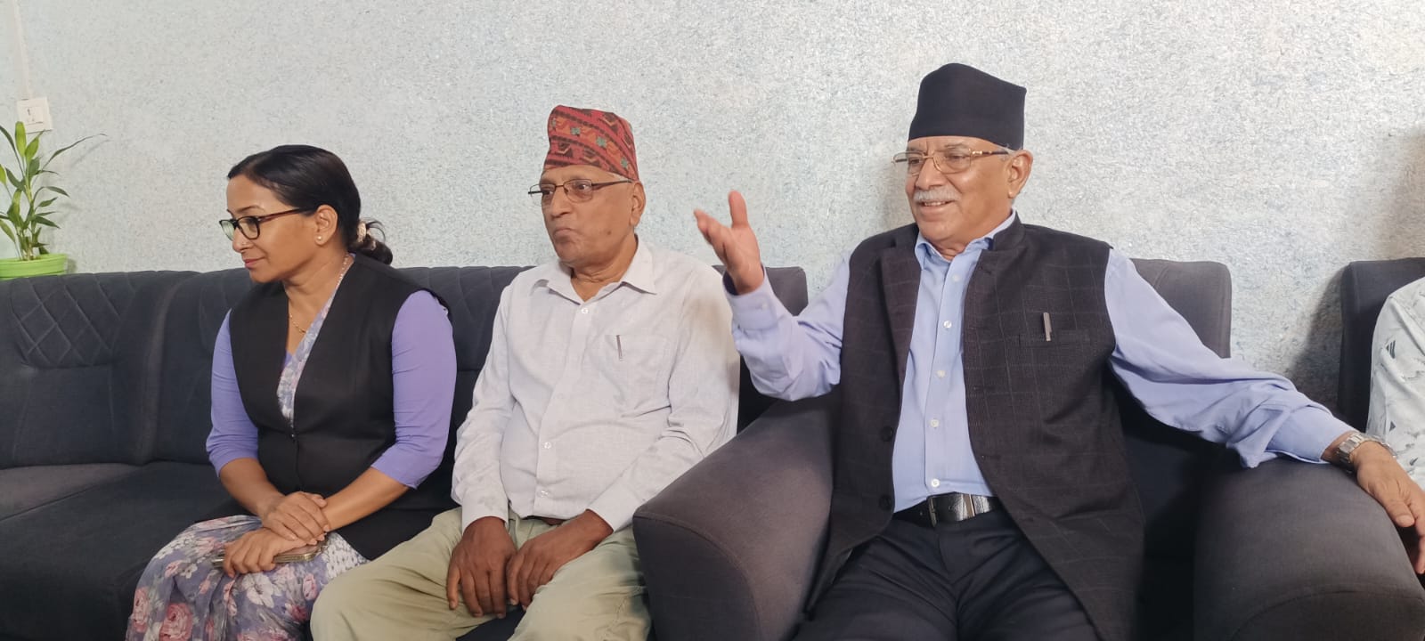 सरकारले राम्रो काम गरिरहेको छैन, हामीलाई सरकार चाहिएको छैन: प्रचण्ड