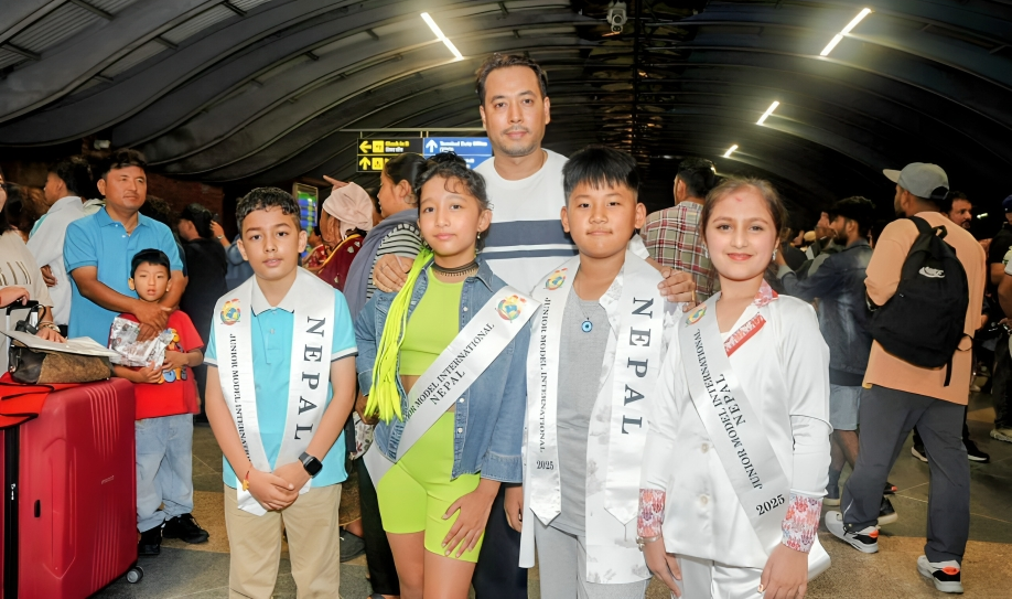 अन्तर्राष्ट्रिय मोडलिङ प्रतियोगिताका लागि चार नेपाली बालबालिका भियतनाममा