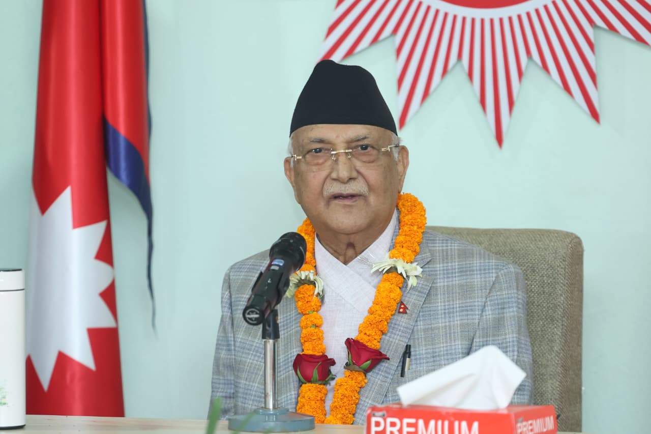 एमालेले विद्या भण्डारीको सदस्यता खोसेको छैन : ओली