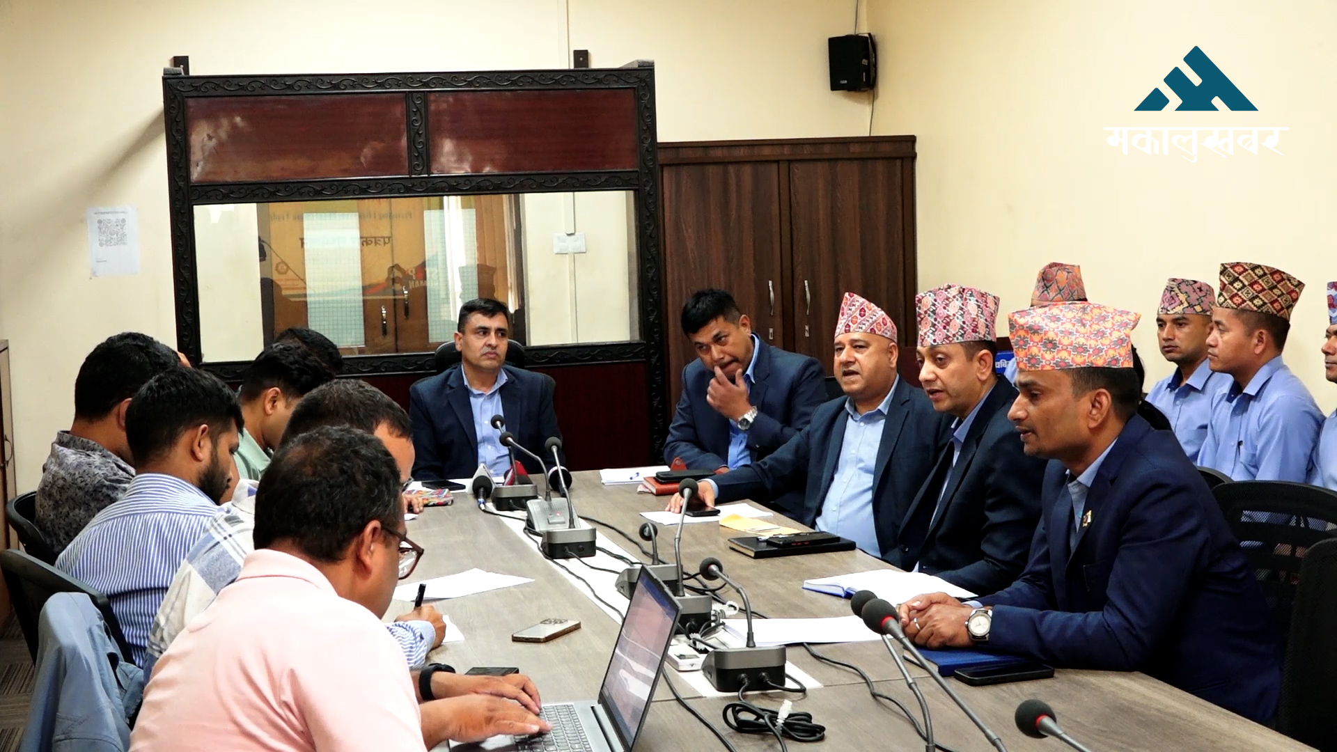 दिल्लीमा बसेर मिर्गौला बेचबिखन गर्दै आएका ७ जनाको गिरोह पक्राउ