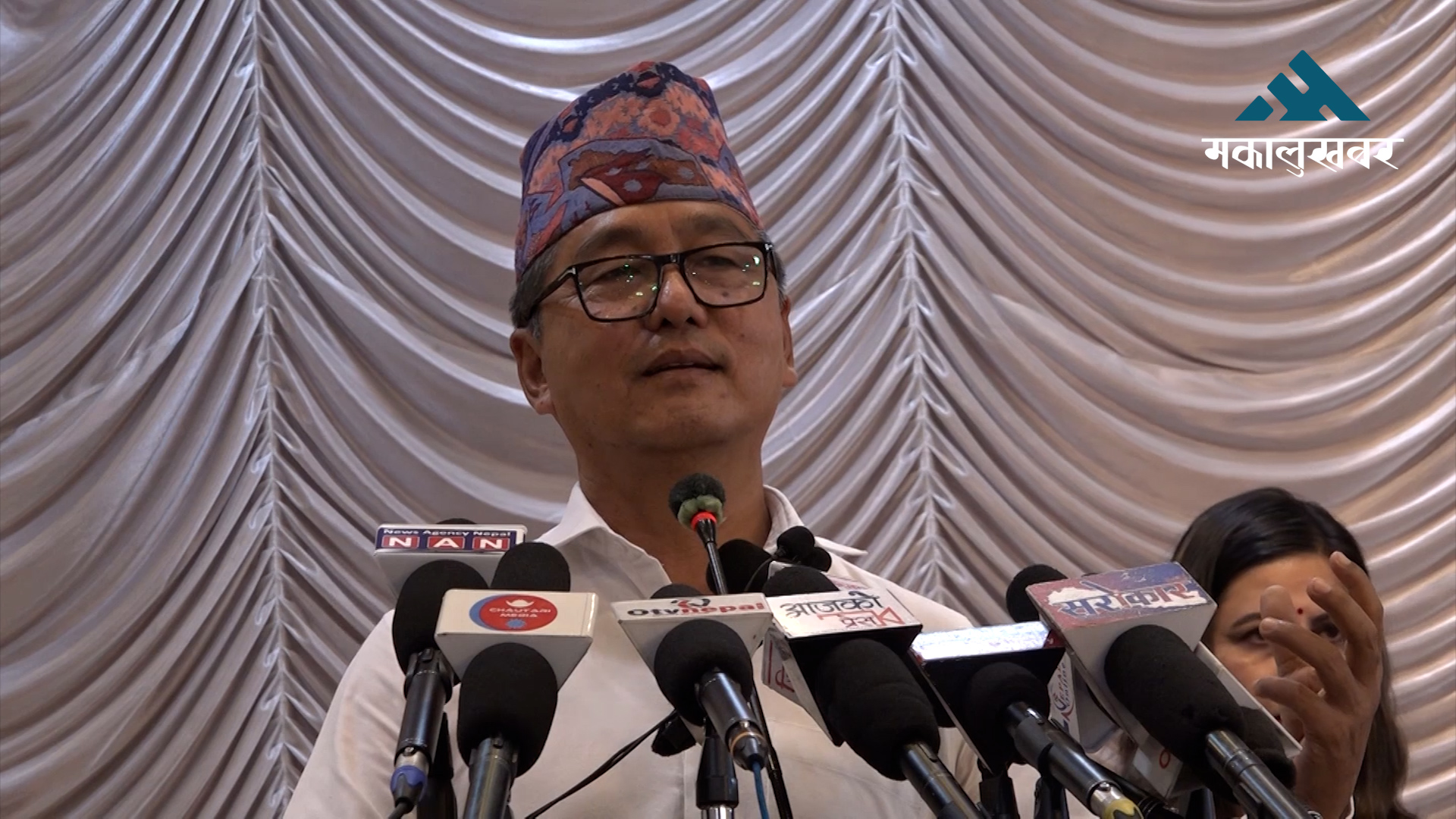 ५० हजार पारिश्रमीकका लागि युवा विदेश जानु नपर्ने परिस्थिति निर्माण गर्नुपर्छ : राजेन्द्र लिङदेन