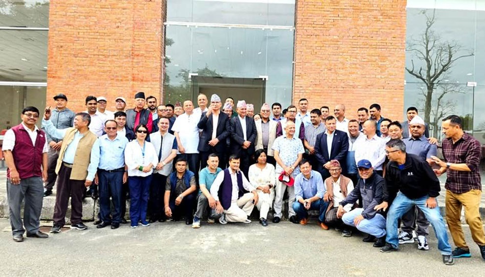 एमाले शीर्ष नेताद्वारा महाधिवेशनस्थल अवलोकन