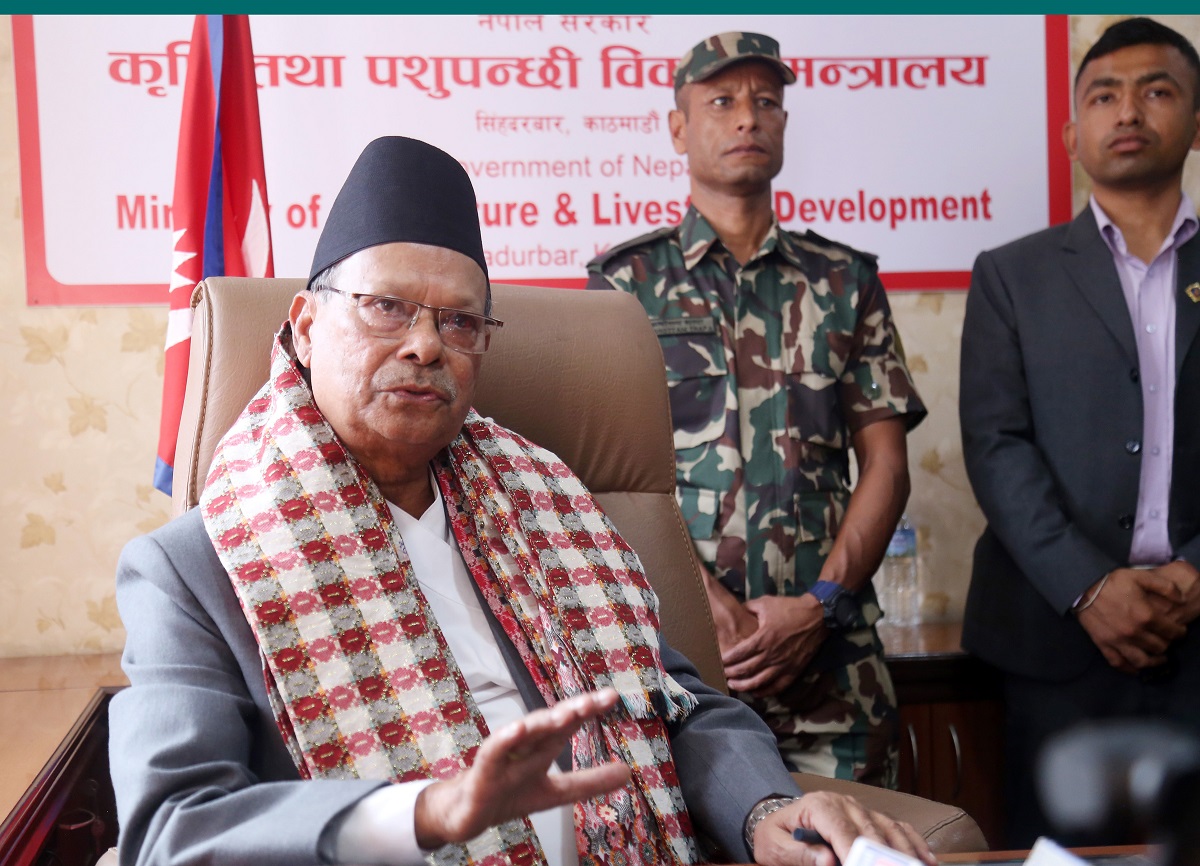 खानेपानी मन्त्रालयको कार्यभार कृषिमन्त्री डा परियारलाई