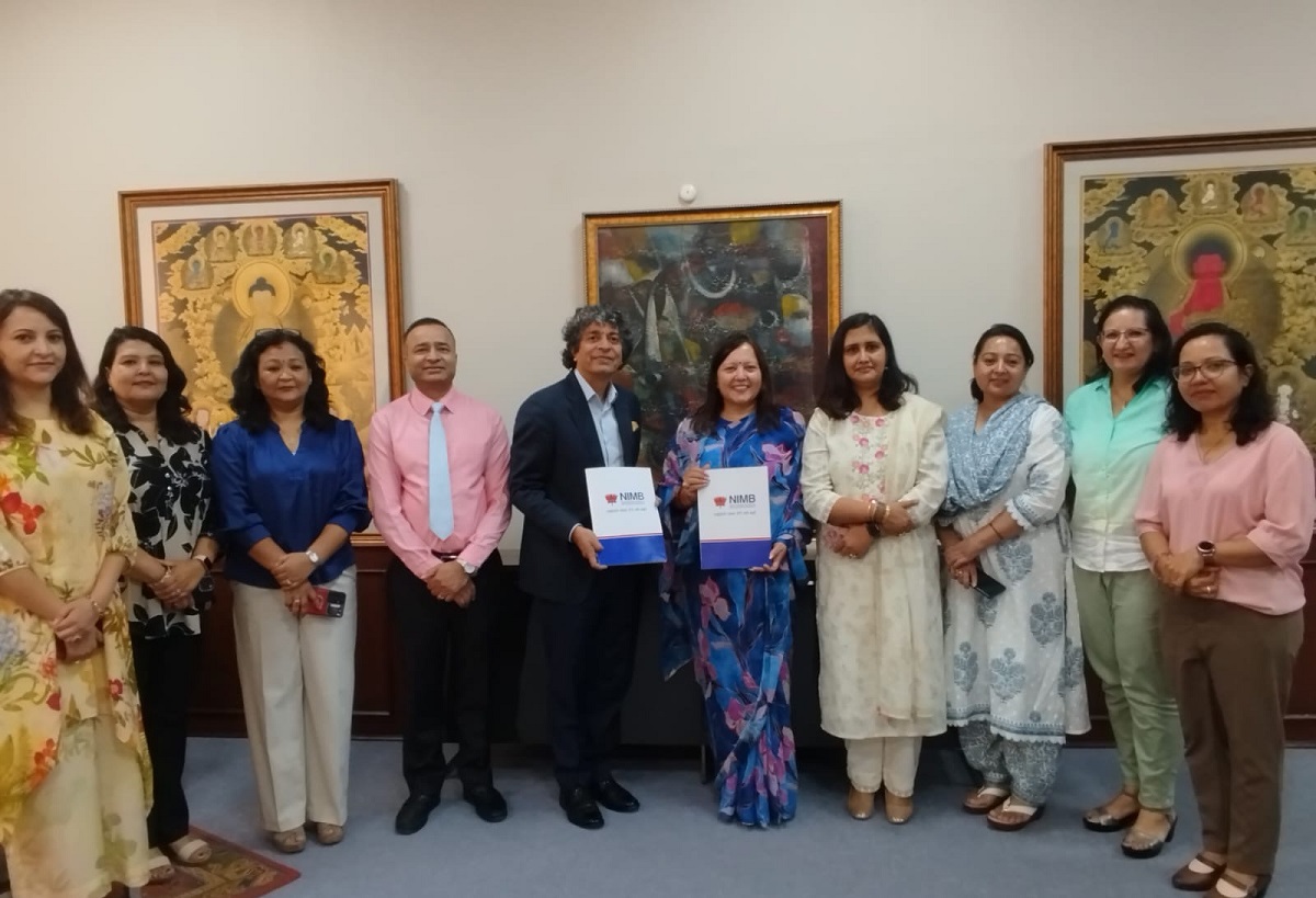 एनआईएमबीले महिला उद्यमी महासंघका सदस्यहरूलाई विभिन्न सेवाहरूमा विशेष छुट दिने