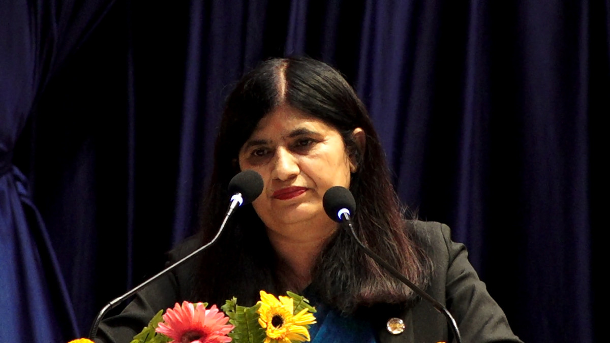 निजामती सेवालाई सुशासनमुखी बनाऔँ, युवालाई स्वदेशमै रोकौँ : मन्त्री न्यौपाने