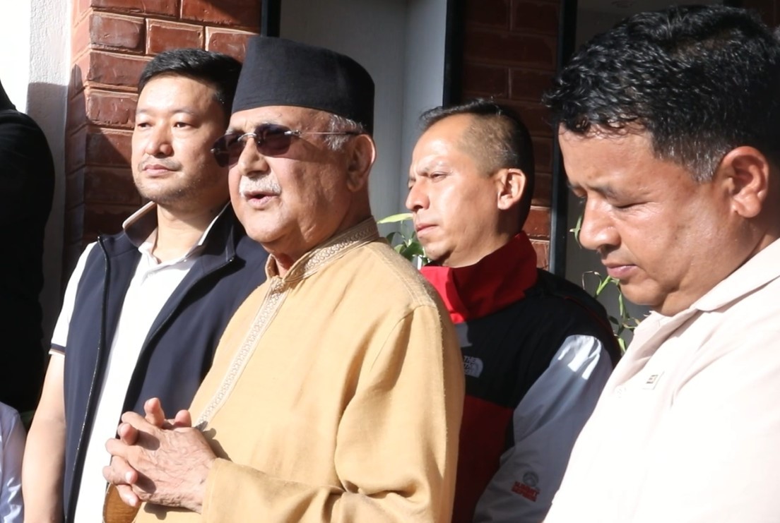 सिंहदरबार जलाउनु देश र इतिहासलाई माया गर्ने मान्छेको काम होइन : केपी ओली