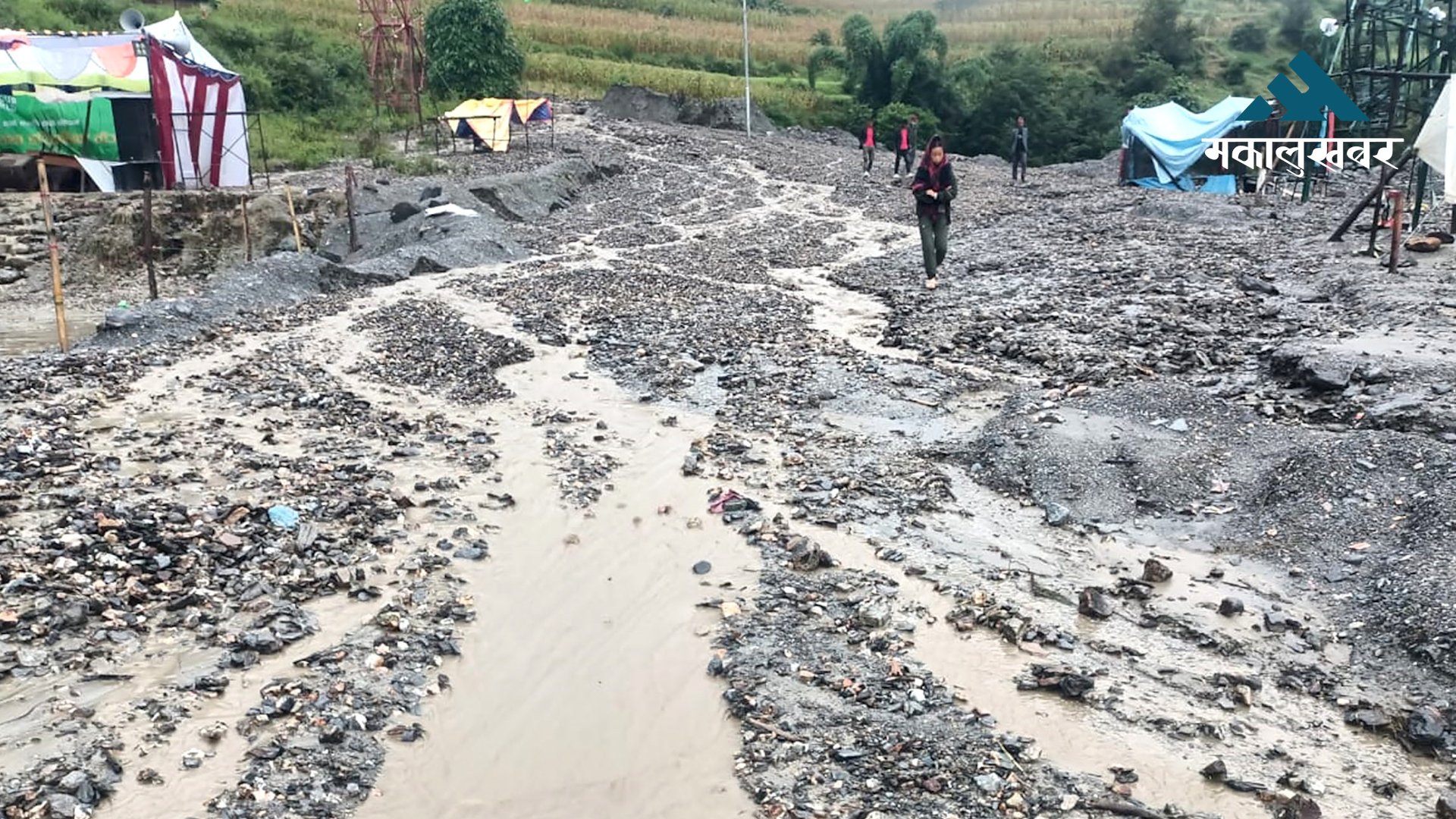 दाङका तीन वटा निर्वाचन क्षेत्र जोड्ने सडक पाँचवर्षदेखि अलपत्र