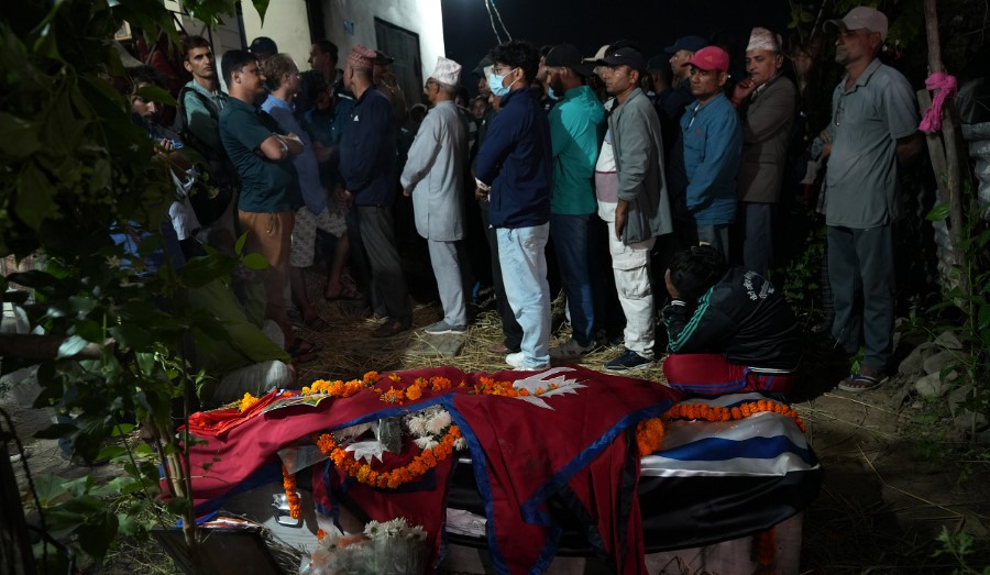 विपिन जोशीको नेपालमा गरिएन पोस्टमार्टम
