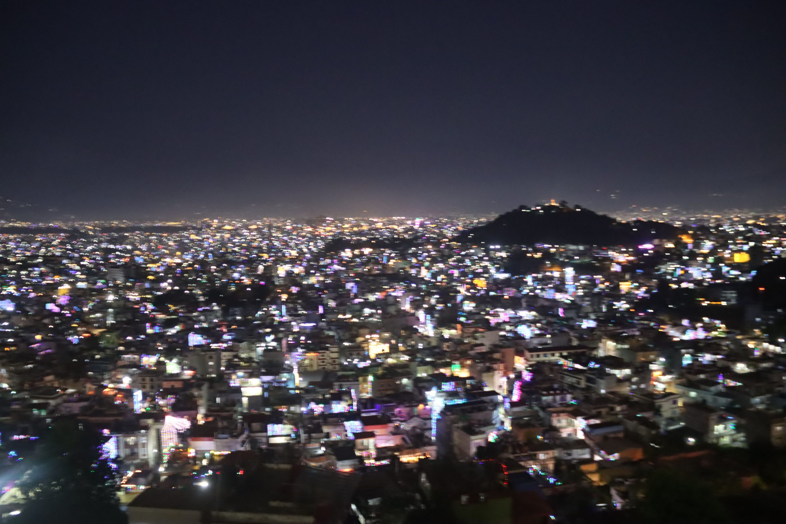 आज कति छ काठमाडौंको न्यूनतम तापक्रम ?
