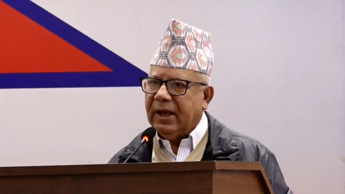 श्रम क्षेत्रका समस्या समाधानको अगुवाइ मजदुर सङ्गठनले गर्नुपर्छ: माधव नेपाल