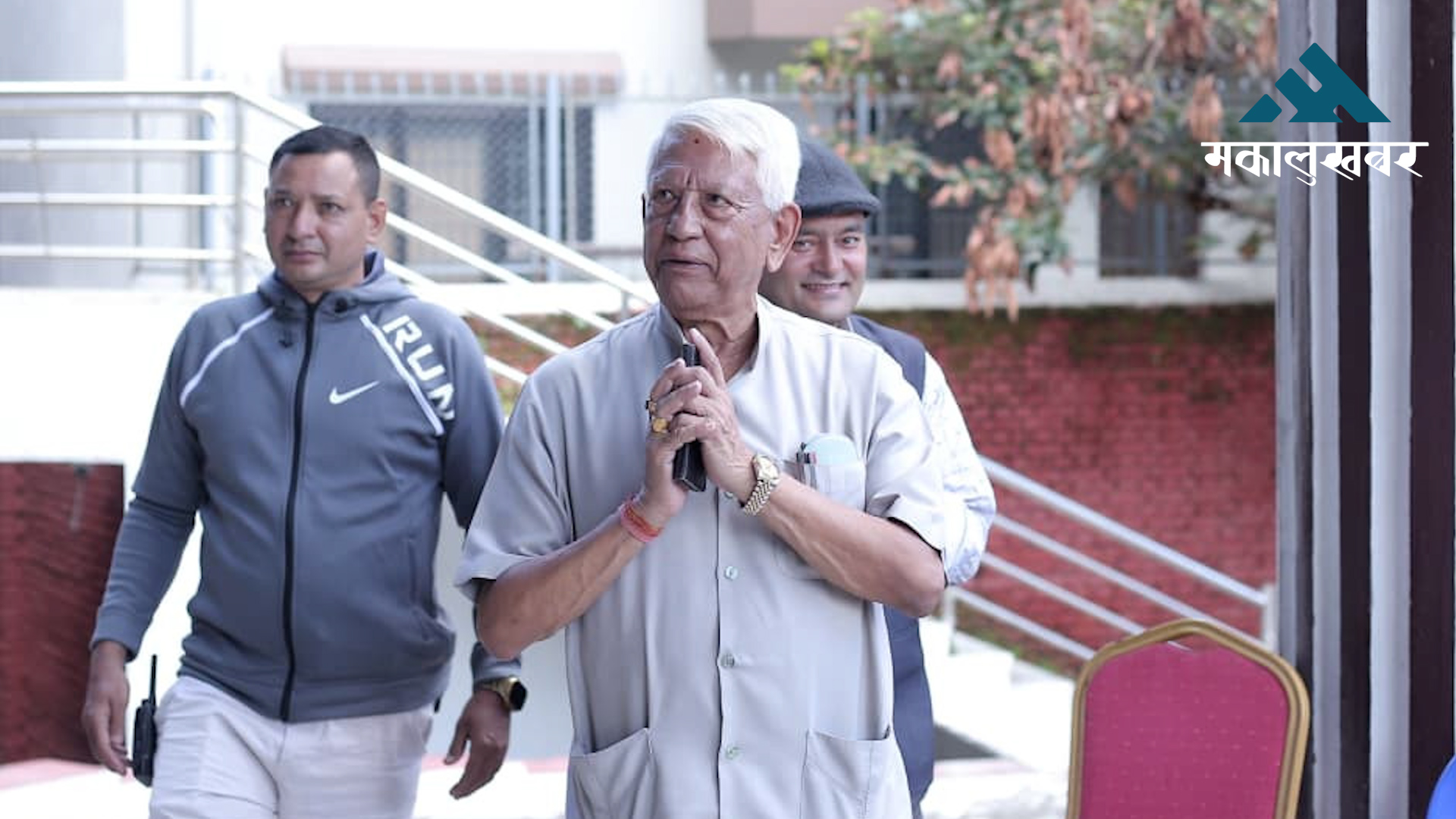 पार्टी र देश बदल्छु भनेर हिँडेको क्याप्टेनले मैदान छोडेर जान मिल्दैनः केसी