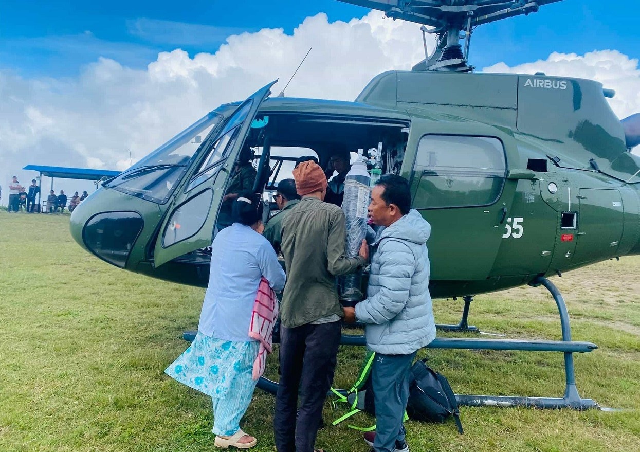 सुत्केरी र शिशुको उद्धार