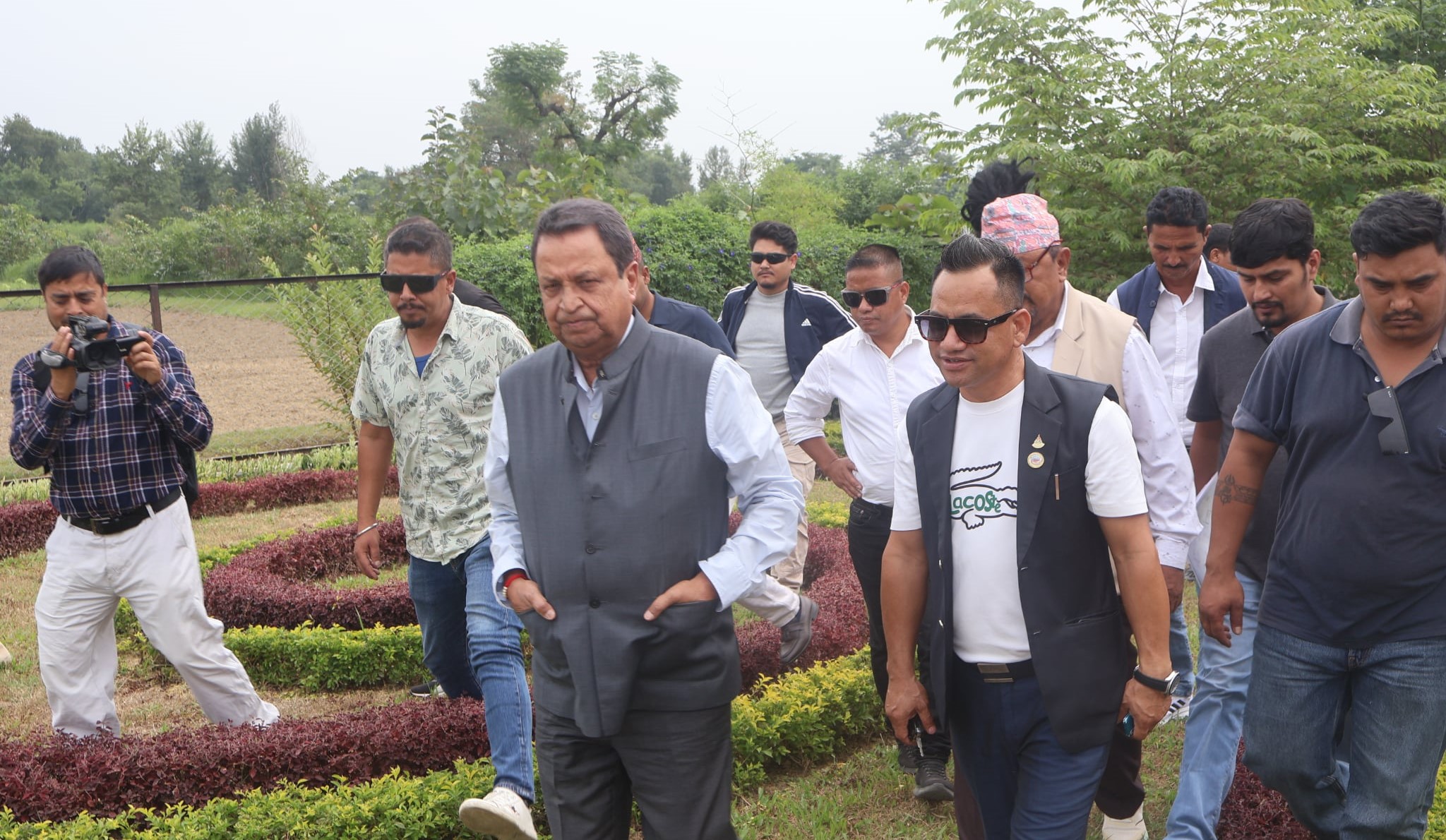 घर जल्यो, तर सम्पन्न नेपालको सपना जलेको छैन : विनोद चौधरी (भिडिओ)