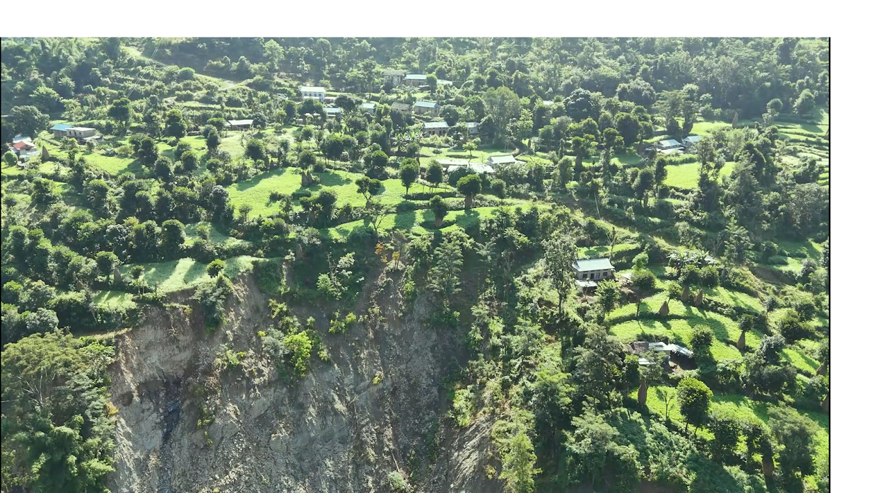 सुनापतिका ७७ परिवार पहिरोको जोखिममा