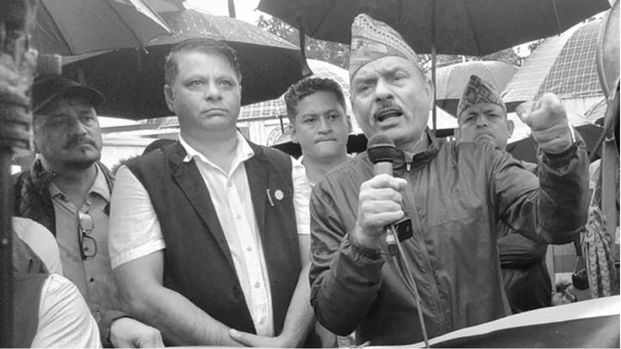 विद्युत् लाइन काटिएको विरोधमा भाषण गर्दागर्दै ढलेका गौतमको निधन