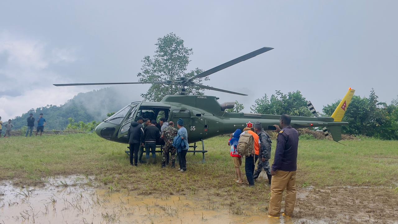घाइते सुत्केरीसहित दुई जनाको सेनाद्वारा हेलिकप्टरमार्फत उद्धार
