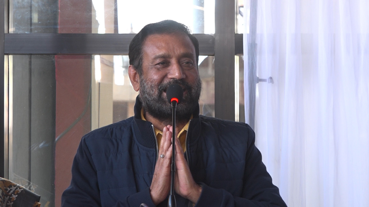 निधिको प्रश्ताव: अहिले निर्वाचनलाई नै प्राथमिकता दिऊँ, महाधिवेशन वैशाखमा गरौँ