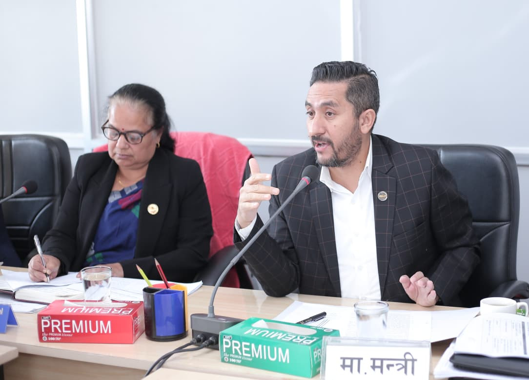 चलचित्र विधेयकप्रति सञ्चारमन्त्री नै असन्तुष्ट- ‘न प्रगतिशील, न आधुनिक’