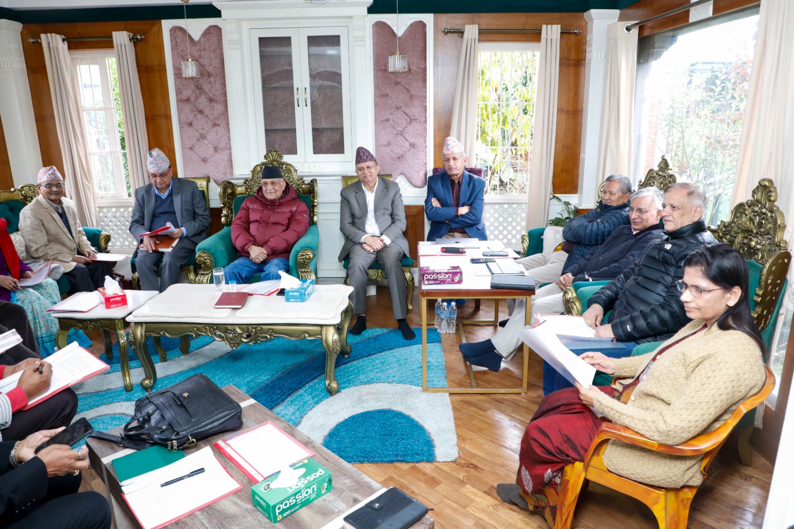 एमाले सचिवालय बैठक गुण्डुमा सुरु (तस्बिरहरू)