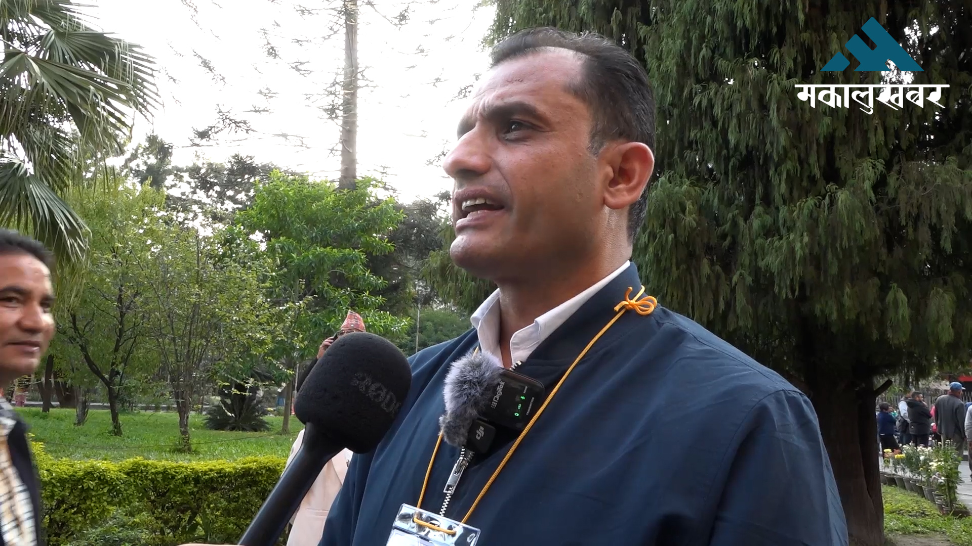 माओवादलाई पार्टीभित्रको आन्तरिक बहसको विषय बनाउन माधव नेपाल सहमति जनाउनुभएको छ : माधव सापकोटा