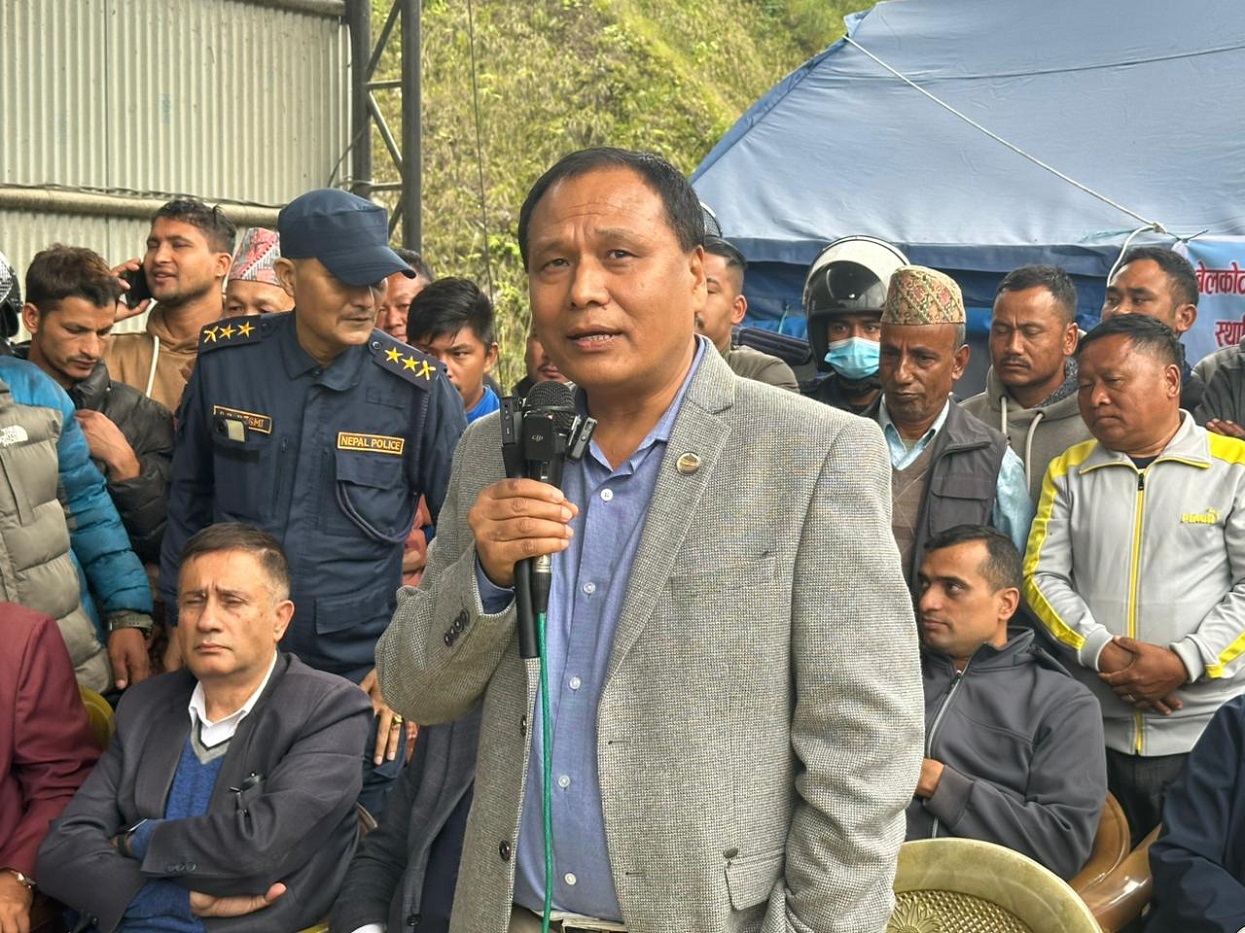 काठमाडौं उपत्यकाको फोहोर फाल्न भइरहेको अवरोध हट्यो