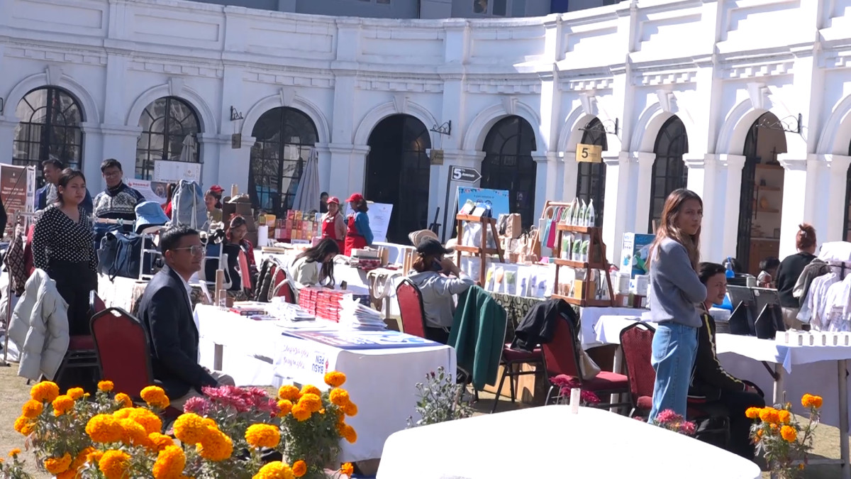 ललितपुरमा ‘स्वदेशी बजार’ प्रदर्शनी शुरु