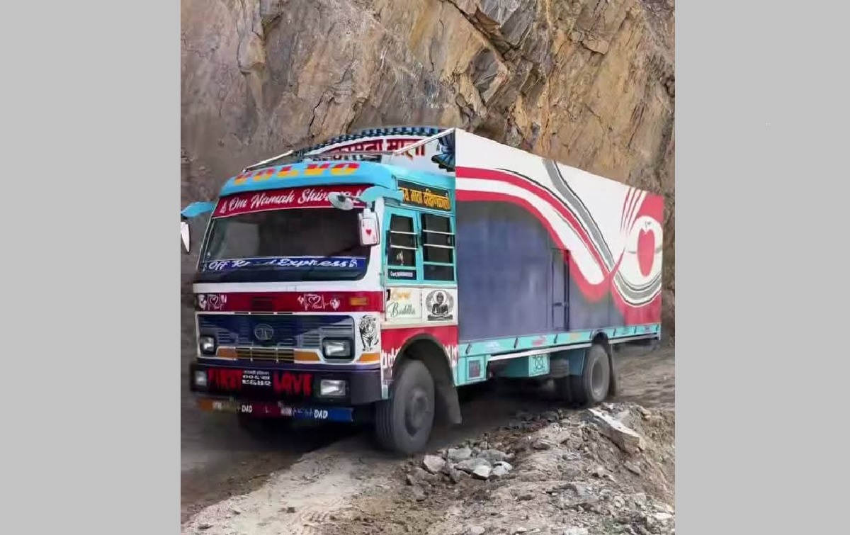 करिब छ महिनापछि सञ्चालनमा आयो रसुवागढी नाका