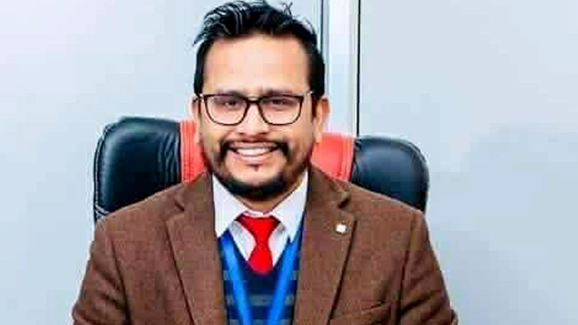 शुक्रराज सरुवा अस्पतालको निर्देशकमा बाँस्तोला नियुक्त