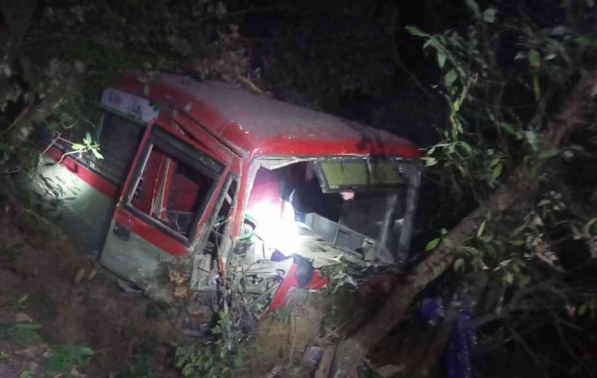 शंखरापुर बस दुर्घटनाका मृतक पाँच जनाको परिचय खुल्यो