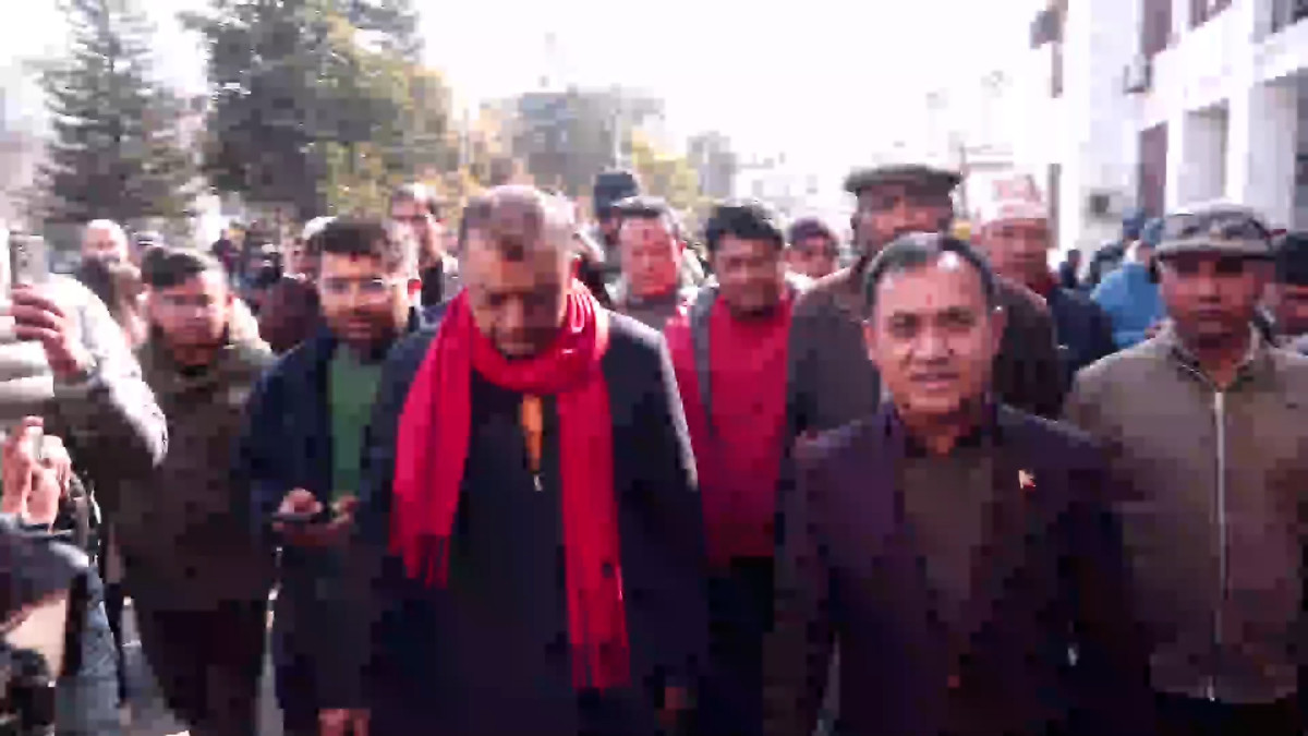 सानेपा प्रवेश गर्दै कांग्रेस सभापति थापा, भोलि पार्टी कार्यालयमै बस्नेछ केन्द्रीय समिति
