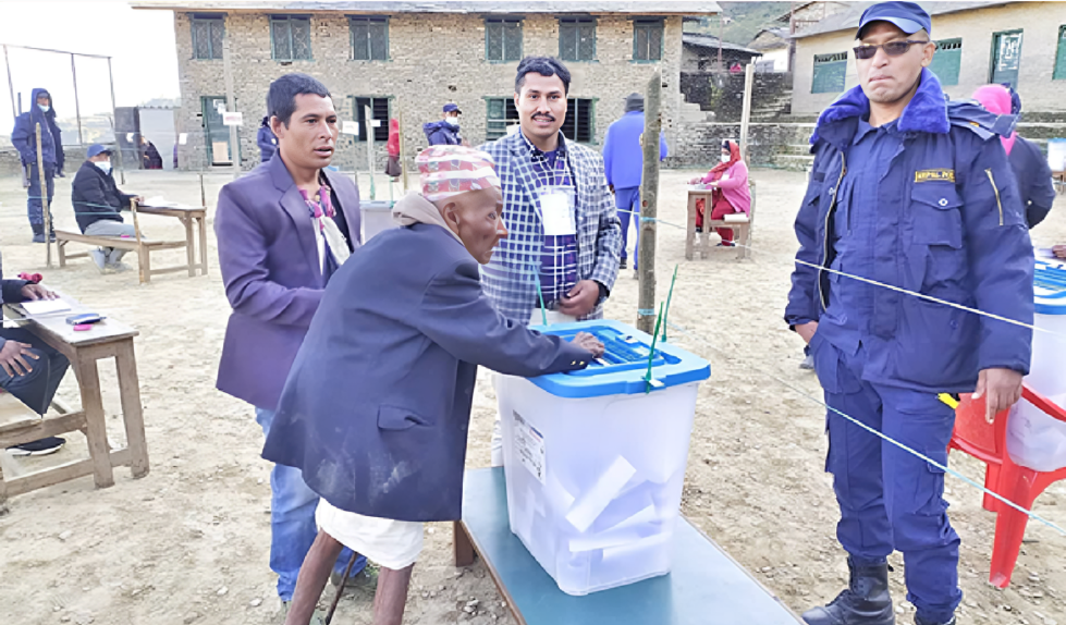 तोकियो २३ हजार ११२ मतदान केन्द्र, एक केन्द्रमा ९ जना कर्मचारी खटाइने