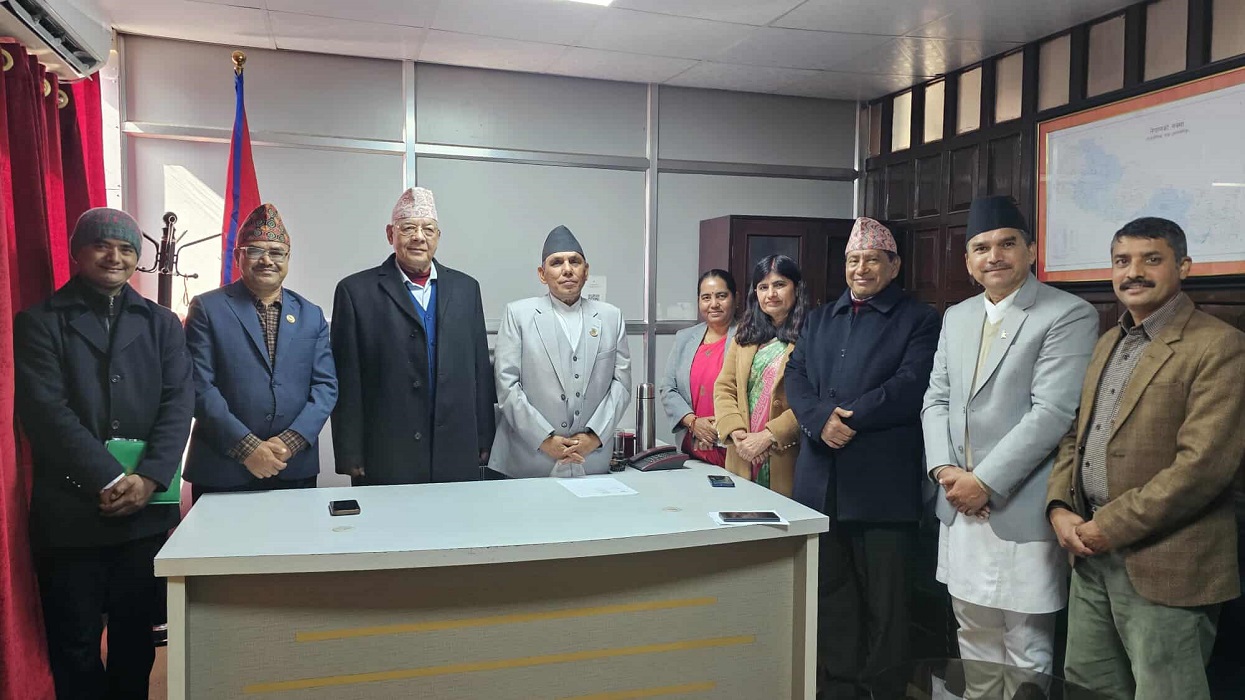 राष्ट्रियसभाका तीन सदस्यद्वारा पदत्याग