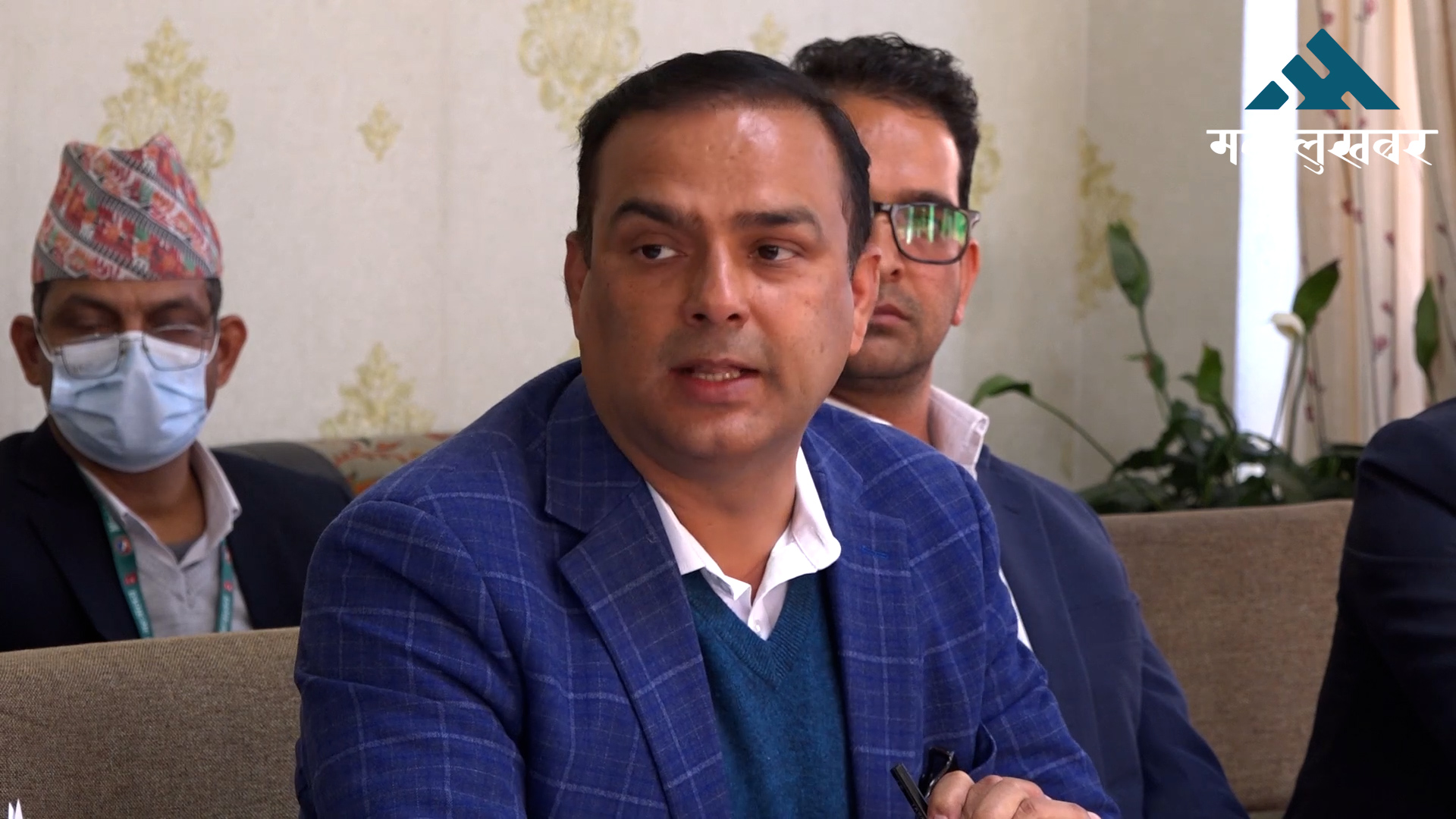 काठमाडौं उपत्यकामा वायु प्रदुषण बढ्नुको मुख्य कारण यातायात मात्र होइनः सडक विभाग