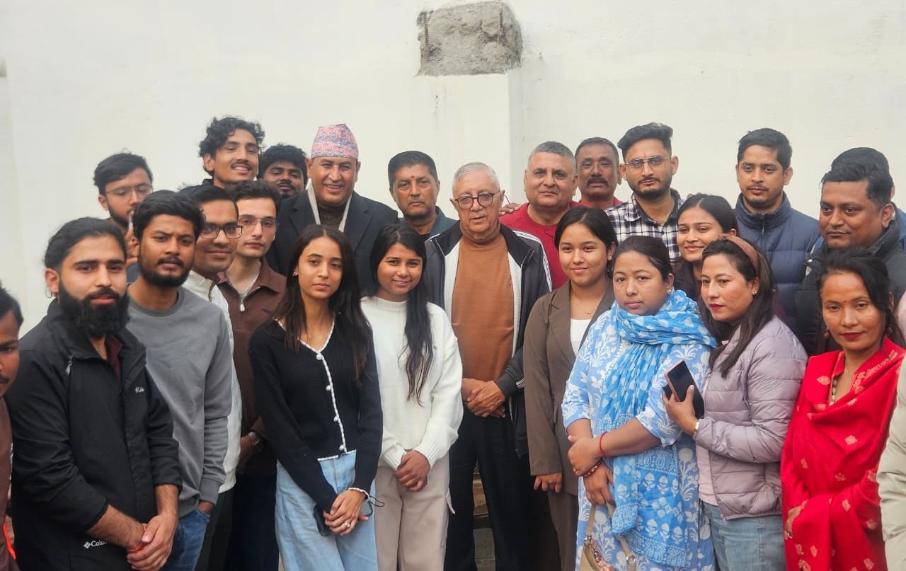 युवाको माग र मुद्दामा मैले केही कन्जुस्याइँ गरिनँ : डा. शेखर कोइराला