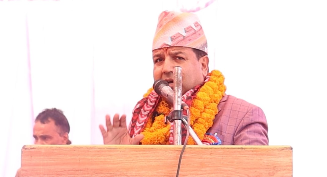 डा. सुनिल शर्माले रतुवामाई विद्यालयमा ४ करोडको भवन निर्माण गरिदिने