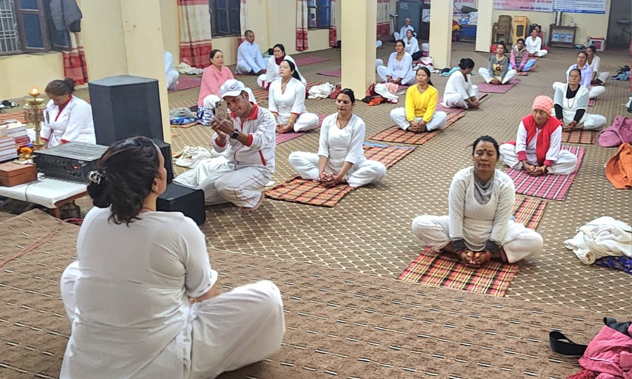 दैलेखमा बढ्दैछ ‘योग क्रान्ति’