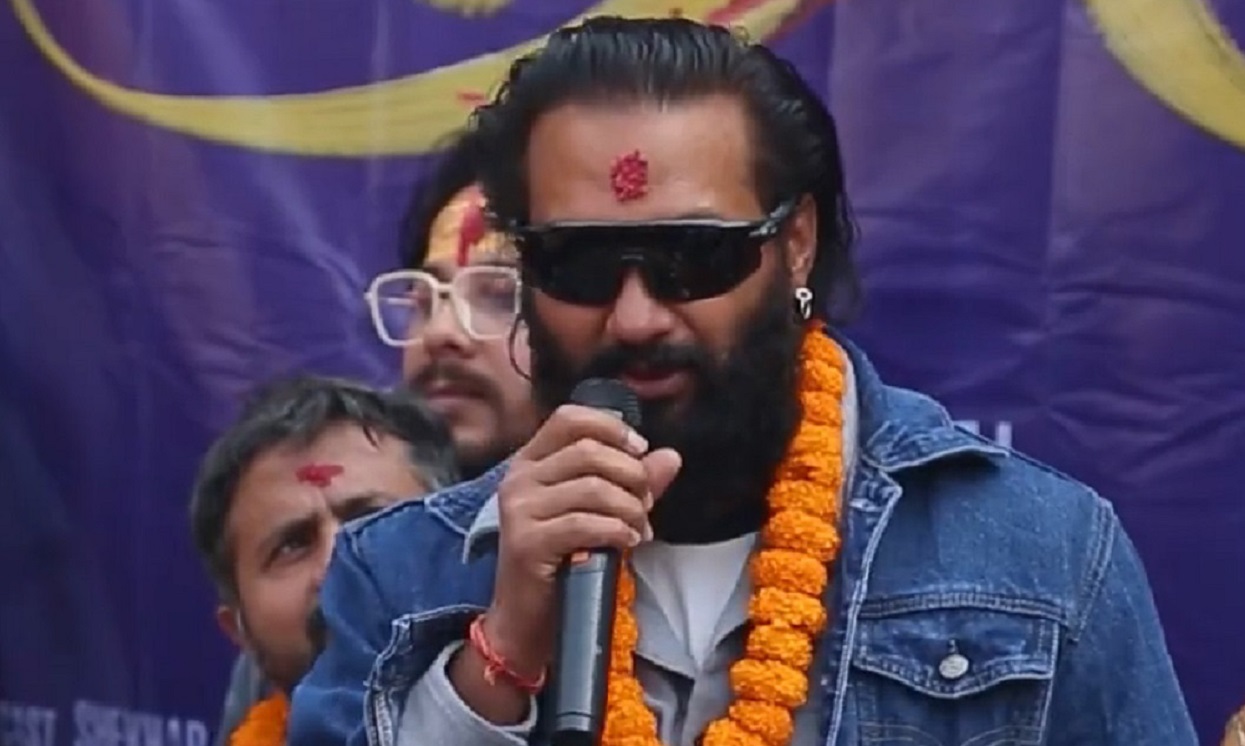 म राजनीतिमा आउँदिनः निखिल उप्रेती