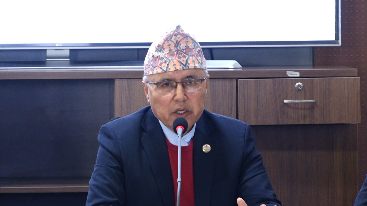 आर्थिक लाभ नदिने ‘खुद्रे तथा टुक्रे’ आयोजनामात्र रोकिएको हो: अर्थमन्त्री