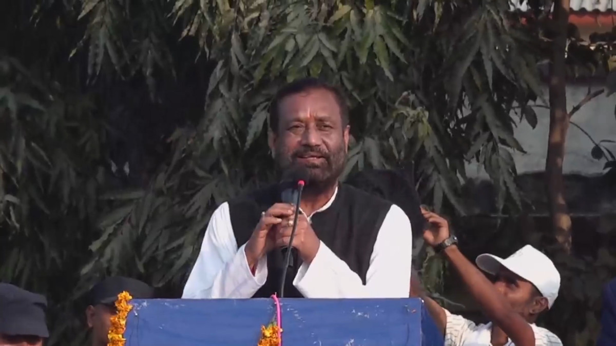 संविधान र लोकतन्त्रको रक्षाका लागि मधेसका ८ वटै जिल्लामा काँग्रेसलाई जिताउन निधीको अपिल